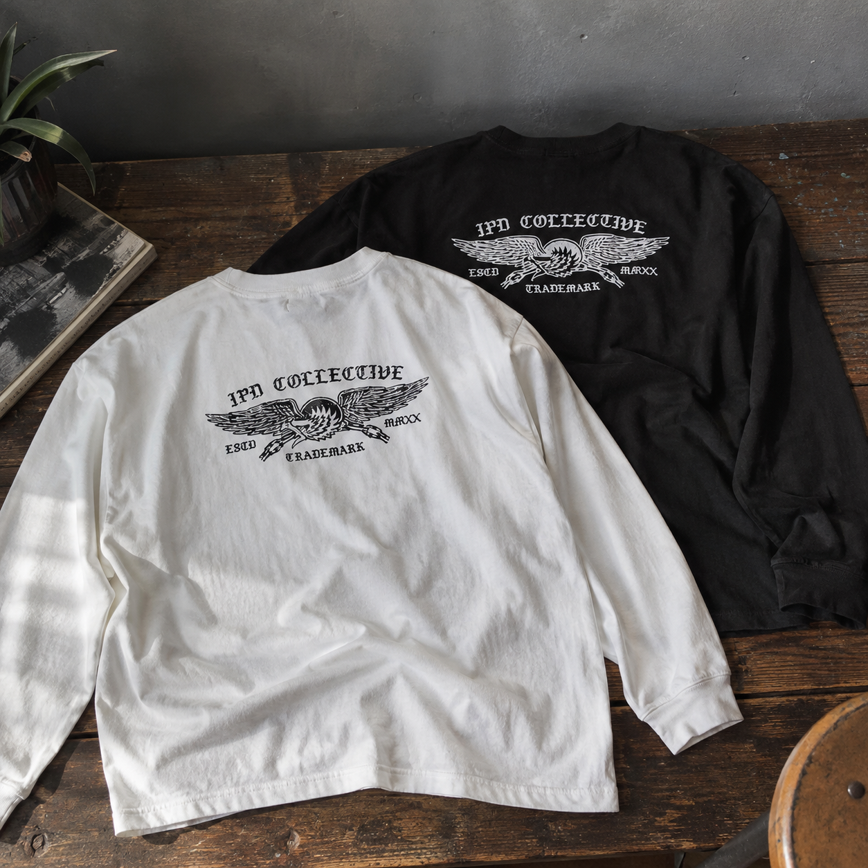 IPD COLLECTIVE LS BLACK WHITE 2026FW リラックスフィットロンT